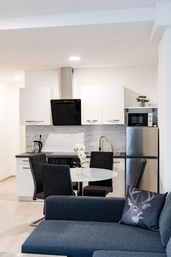 Apartmani Park Maksimir-Rebro Загреб Екстериор снимка