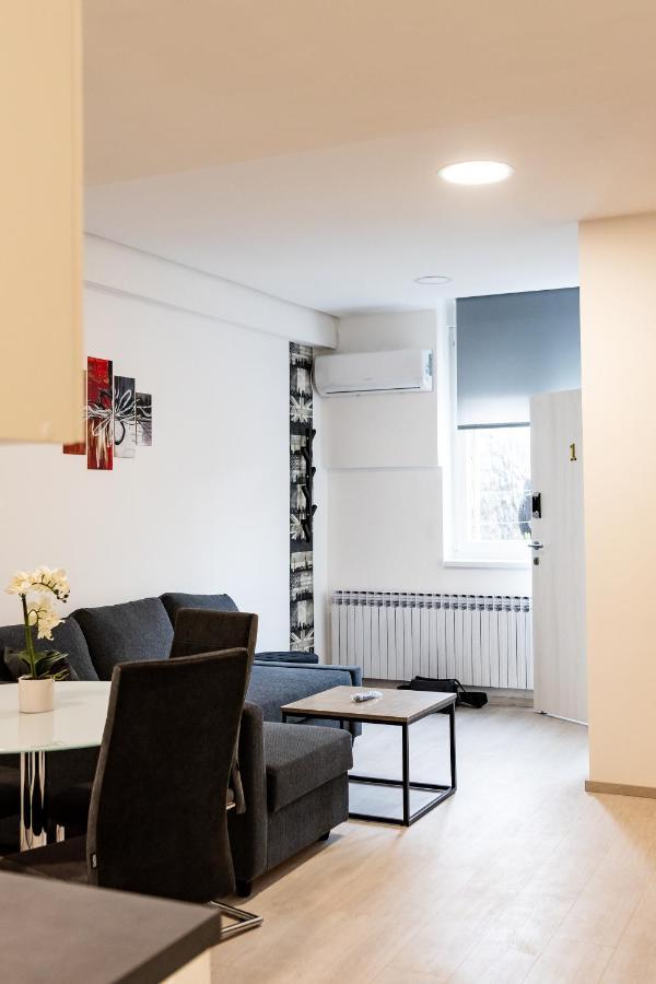 Apartmani Park Maksimir-Rebro Загреб Екстериор снимка