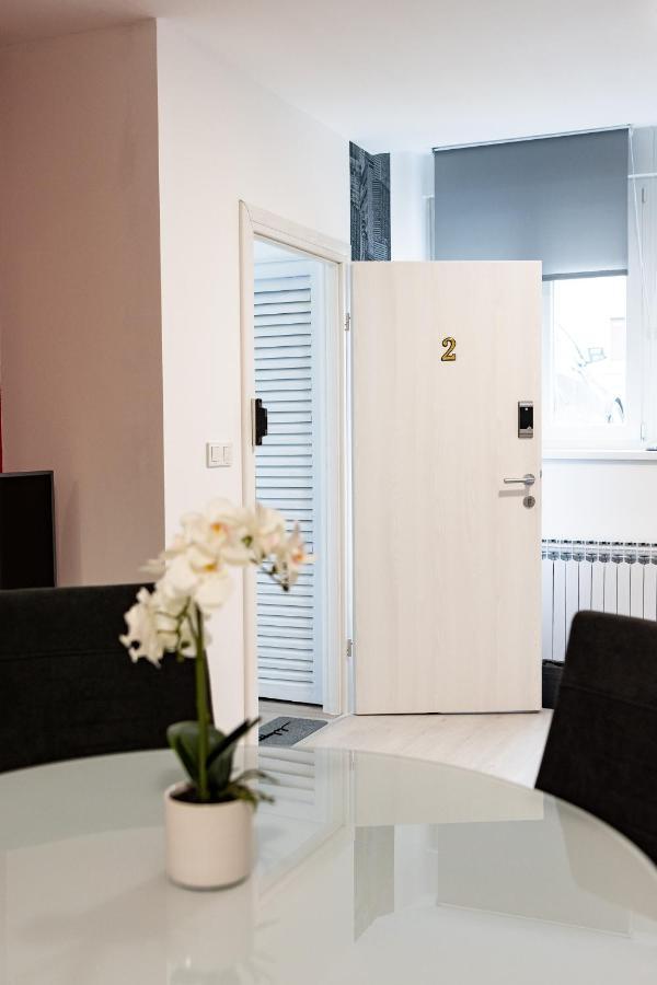 Apartmani Park Maksimir-Rebro Загреб Екстериор снимка