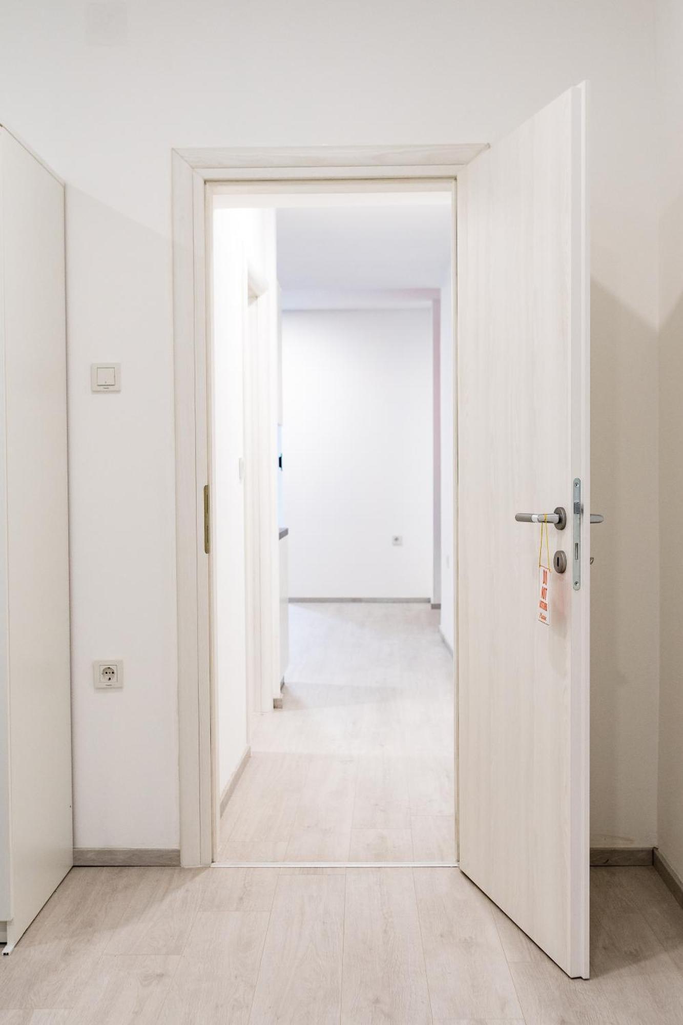 Apartmani Park Maksimir-Rebro Загреб Стая снимка