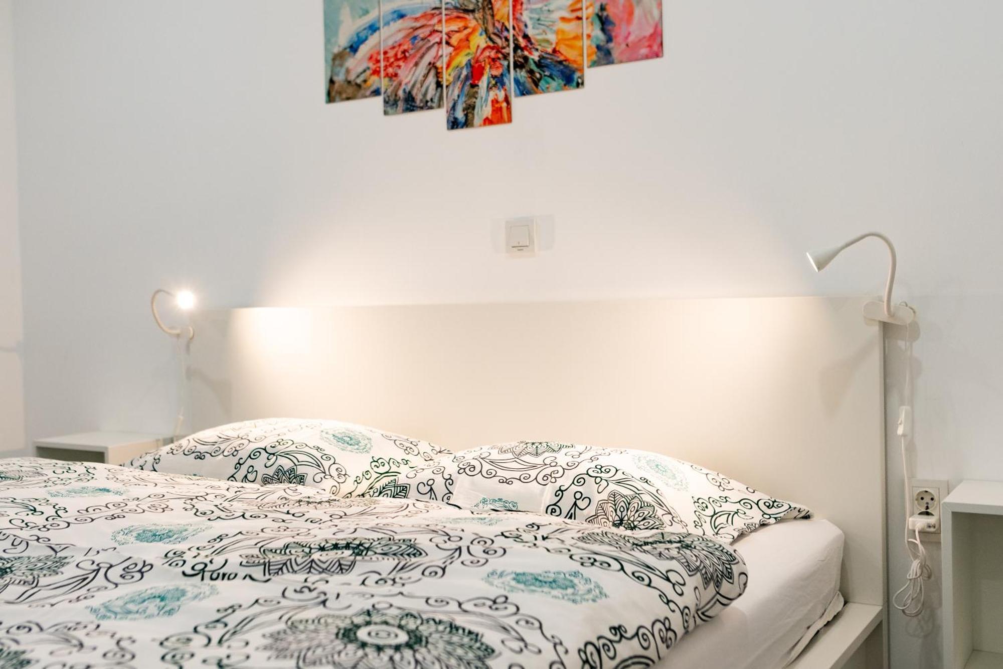 Apartmani Park Maksimir-Rebro Загреб Стая снимка